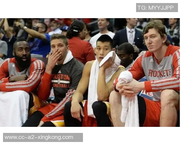 林书豪回忆初入火箭时的艰辛经历与心路历程差点主动申请被裁的故事